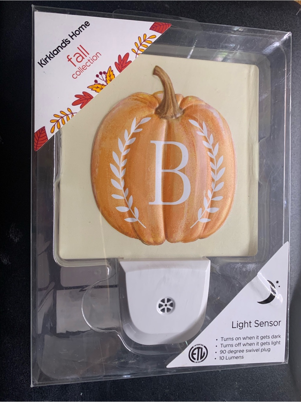 Kirkland Home Fall Nightlight With Light Sensor Letter B